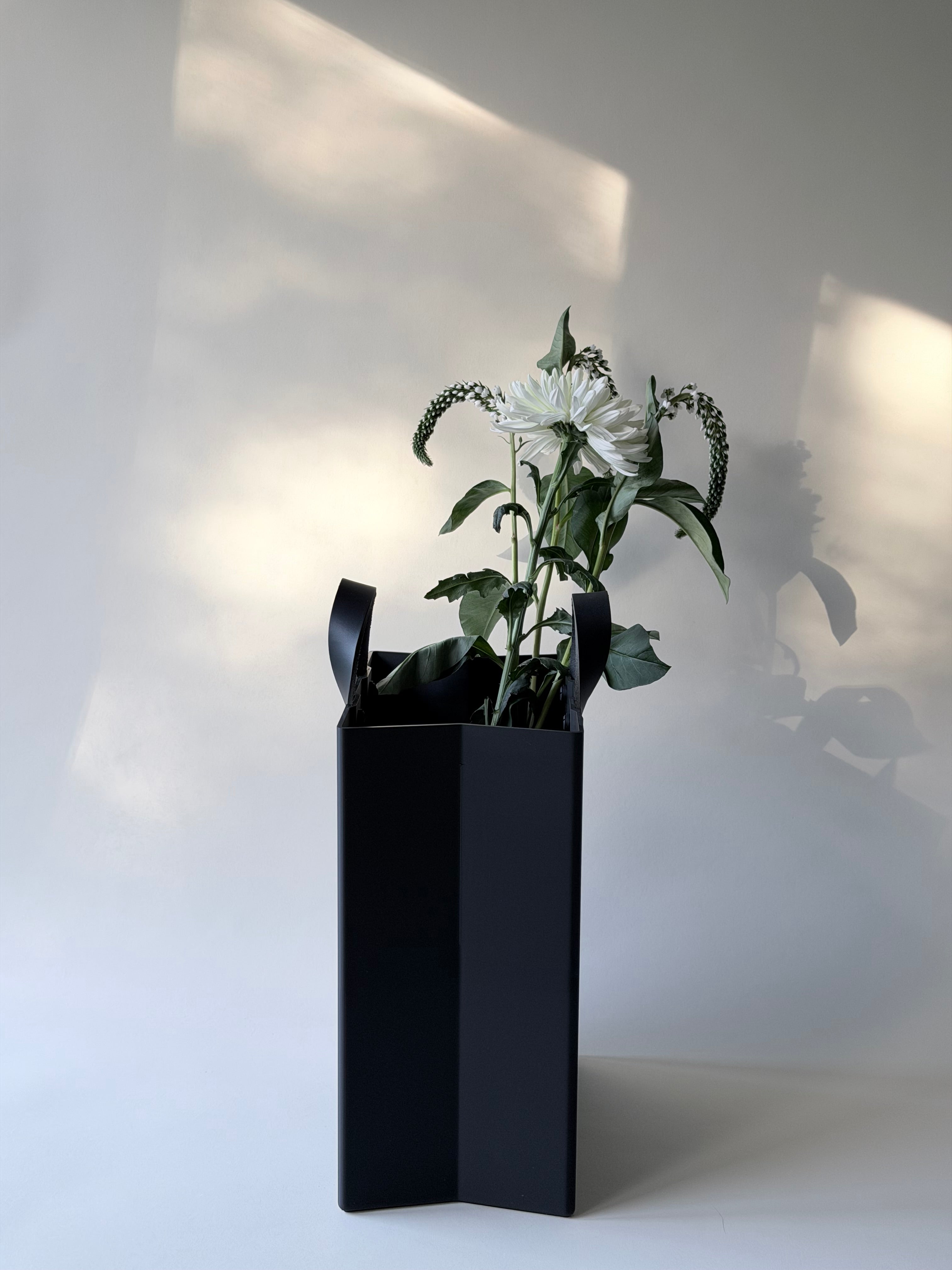 Avenue Bin