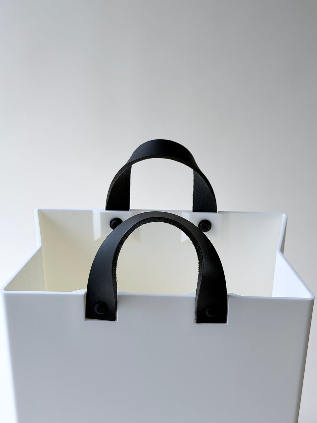 Avenue Bin