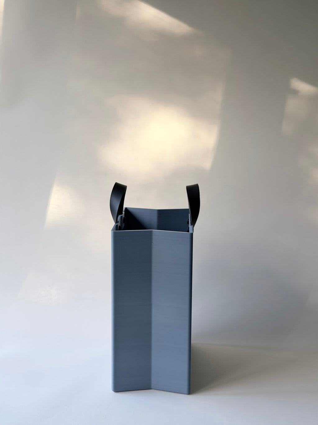Avenue Bin